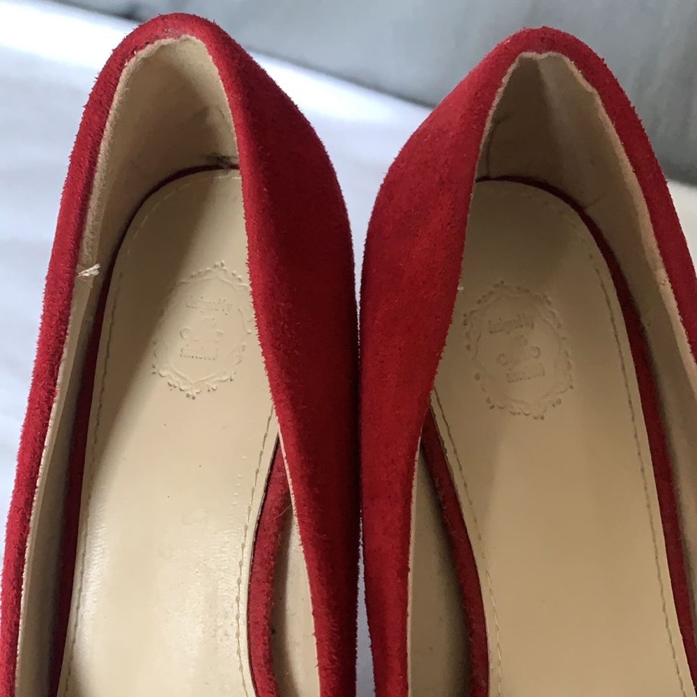 Red heels - Picture 2 of 14